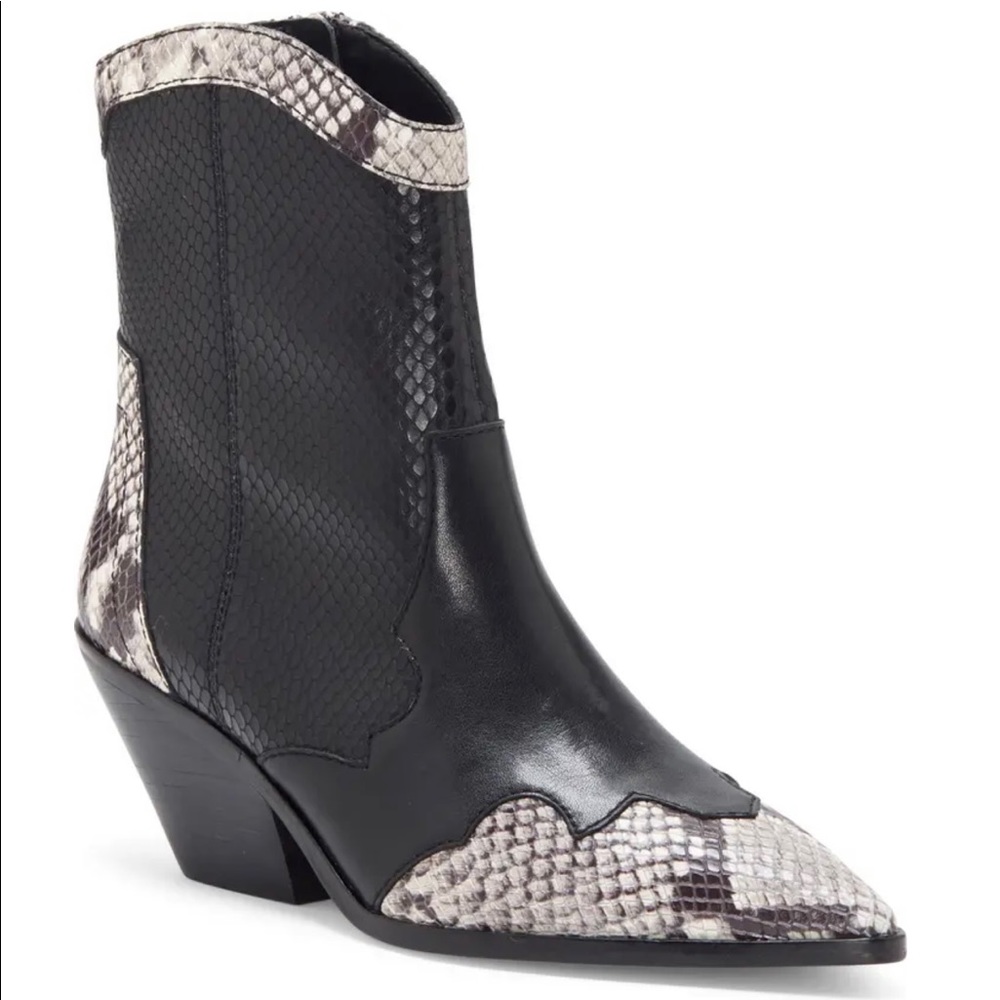 Size 6.5 Ladies Women’s Juniors Snake Embossed Western Boot Bootie Ankle  Print